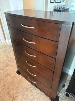6 Drawer Chest