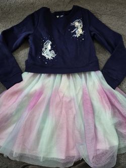 Girls Size 7 Dresses And Skirt