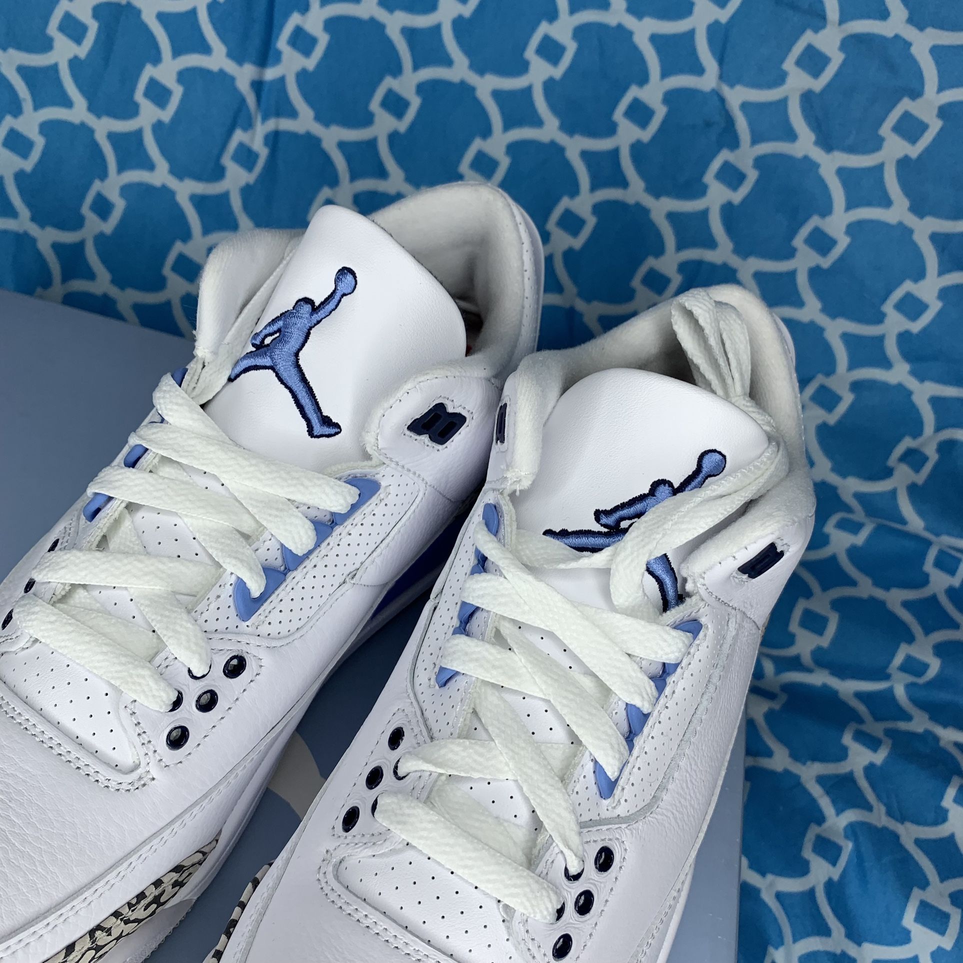 Nike Air Jordan Men's size UNC North Carolina university blue