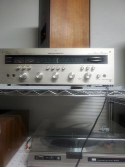 Marantz Model 2022 AM-FM Stereo Receiver