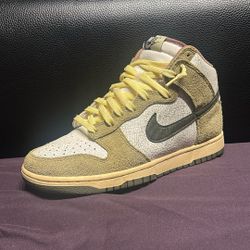 Nike dunk Re Raw