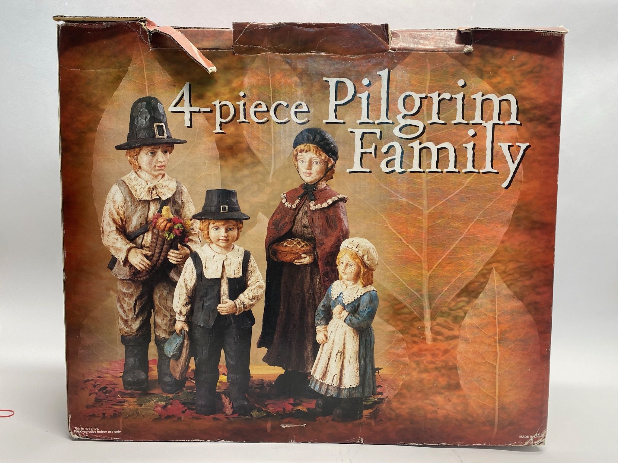4 Piece Costco Hand Painted Pilgrim Family Thanksgiving Figures 19"/17”/14”/11”