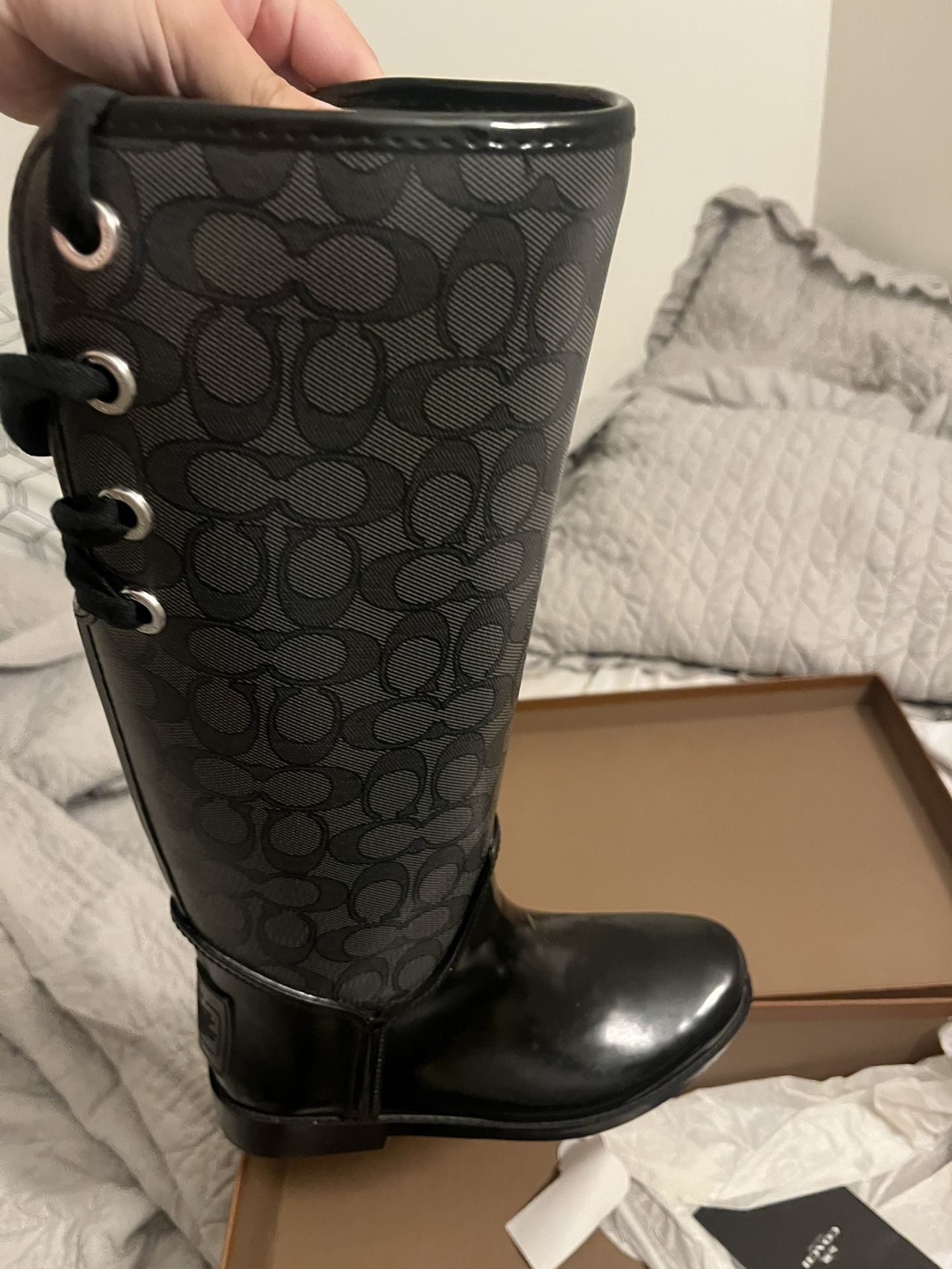 coach boots