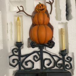 Disney Nightmare Before Christmas Haunted Mansion Holiday Snowman Candelabra figurine