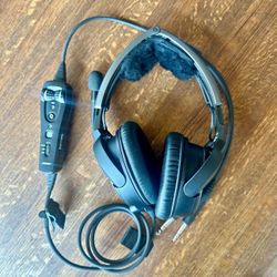 Bose A20 Aviation Headset With Bluetooth 