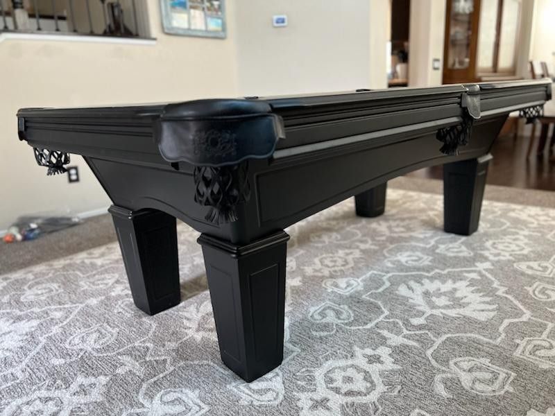 Pool Table 7'Like New Delivery & Installation Included 