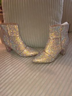 Ankle Boots with Glitter