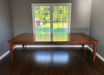 Restoration Hardware Extendable Dining Table
