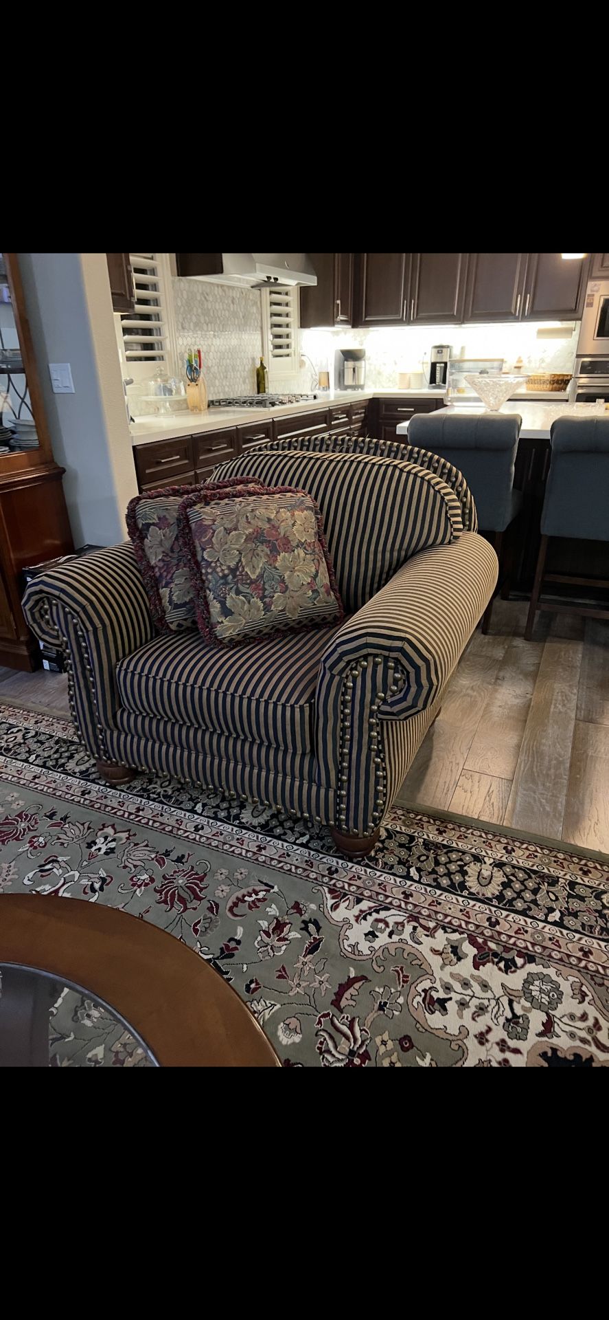 Sofa Chair In Morgan Hill