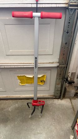 Corona hand soil tiller