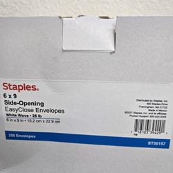 Staples 6x9 side opening Envelopes new