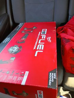 5 tool Milwaukee combo kit