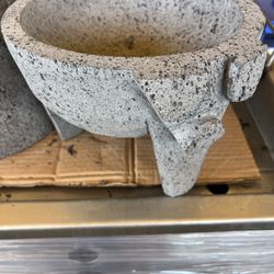 10 Inch Molcajete De Piedra Negra! Con Defectos! Para Las Fiestas! Perfect For Centerpieces!