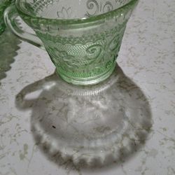 Vintage Chantilly Green Tiara Indiana 22 Piece