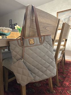 Tommy Hilfiger bag with matching pouch