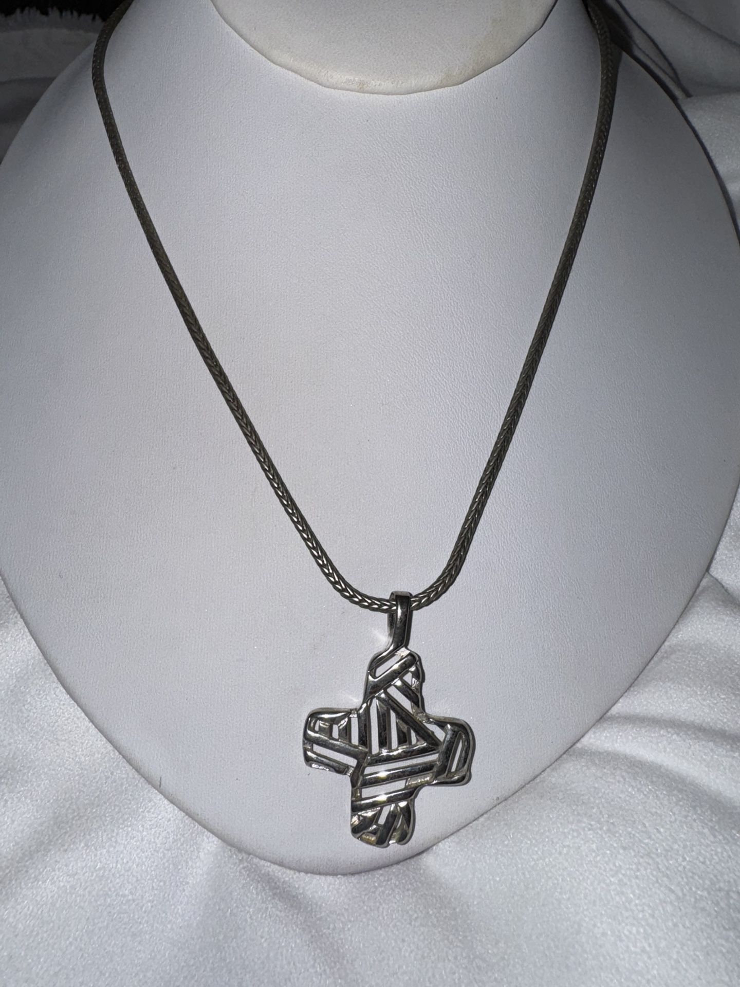 Collectible Vintage Anne Klein Modernist Silver Cross Pendant on Wheat Chain Necklace