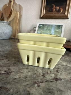 Ceramic Berry Baskets 