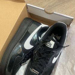 Never worn airforces Lv8………..size 9 ….75