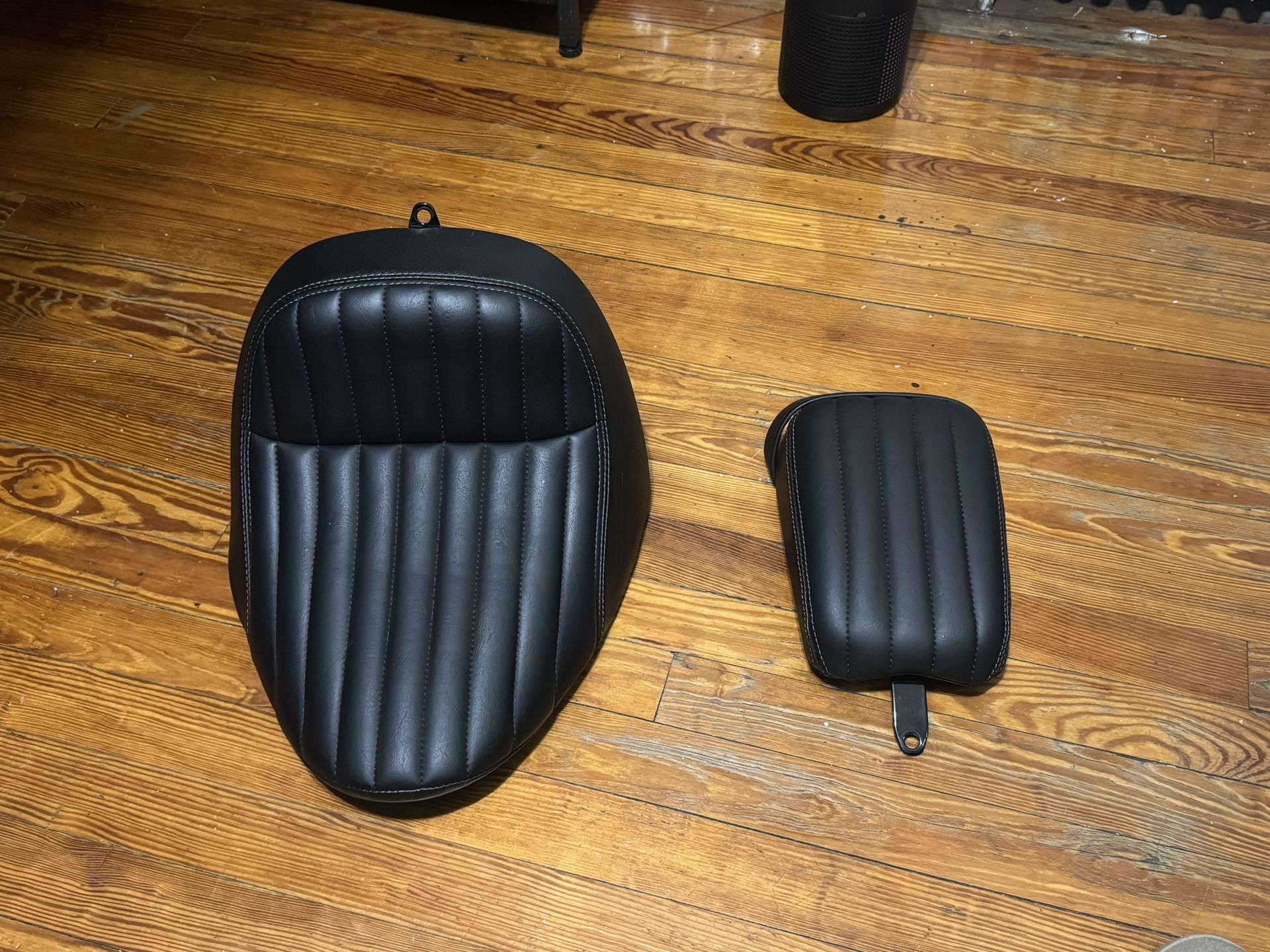 Harley Davidson Seat And Passenger