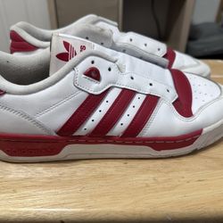 ADIDAS Rivalry Low Sneakers