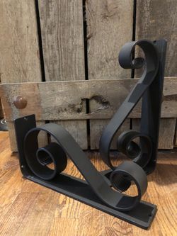 Iron Corbels