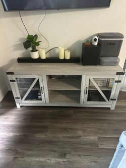 58” Grey Farmhouse TV Stand / Media Console – Great Condition