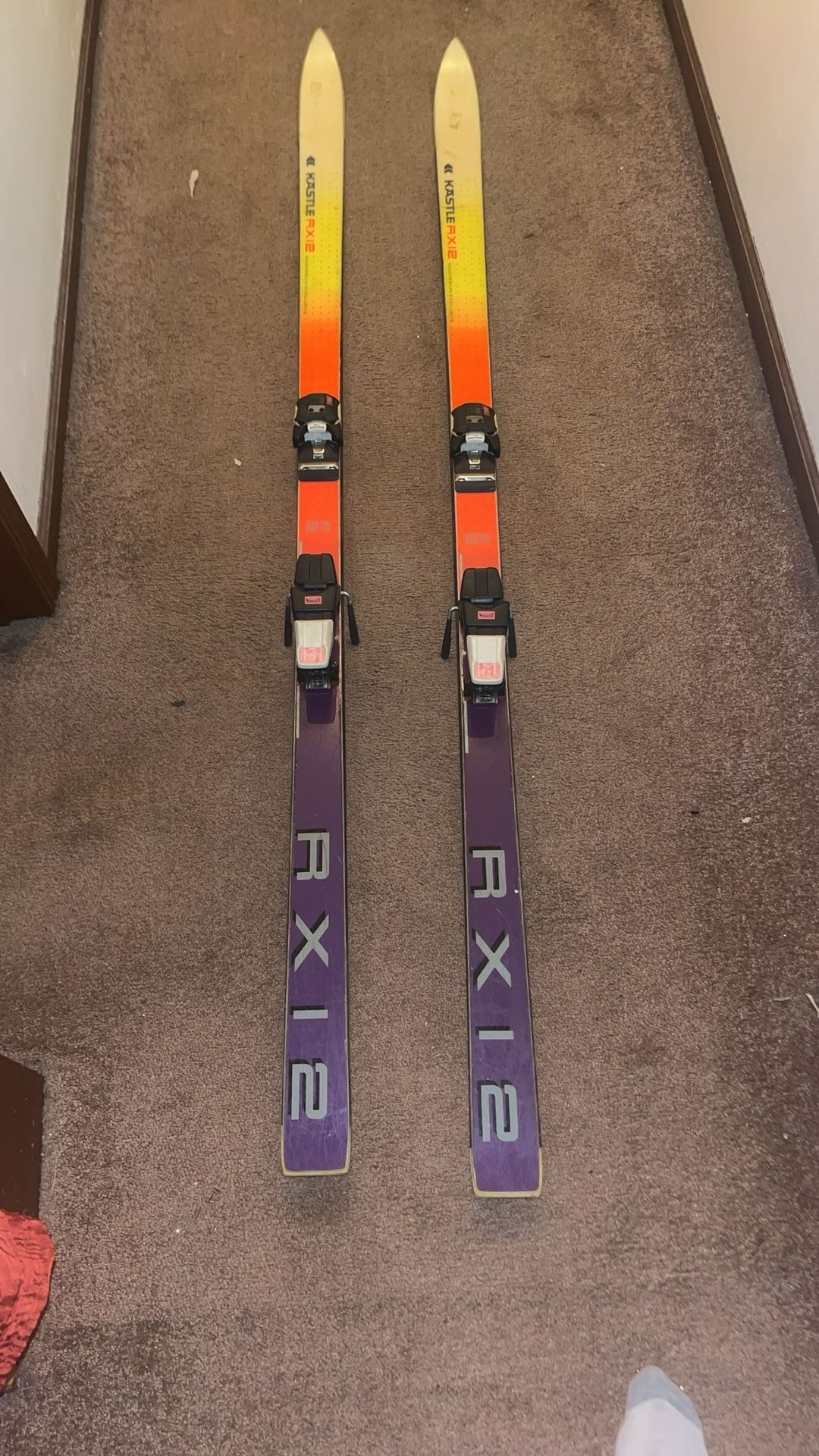 Skis Snowboard Speaker
