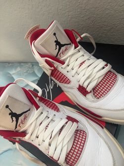 Jordan’s 4’s 9.5