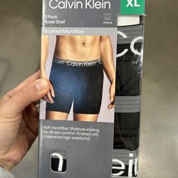 NWT Calvin Klein men’s Boxer briefs 3 pack size XL