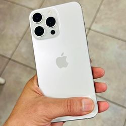 iPhone 15 Pro Max Unlocked 5G 