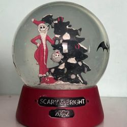 Nightmare Before Christmas Snow Globe