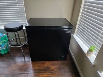 7.0 Cu. Ft. Chest Freezer – Black – $150