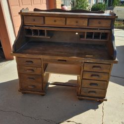 Desk $65