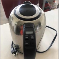 1.7 L - Metallic Kettle _ digital display - Russell Hobbs