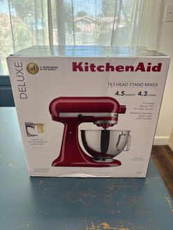 KitchenAid Deluxe 4.5 Qt Tilt-Head Stand Mixer