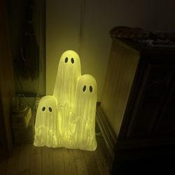 Ghost Halloween Decor Viral