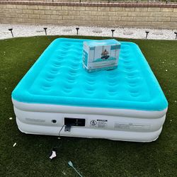 Brand New Air Mattress Camping Air Bed With Built In Pump
