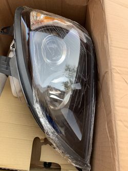 Freightliner Driver headlight 1996-2017 Columbia NEW