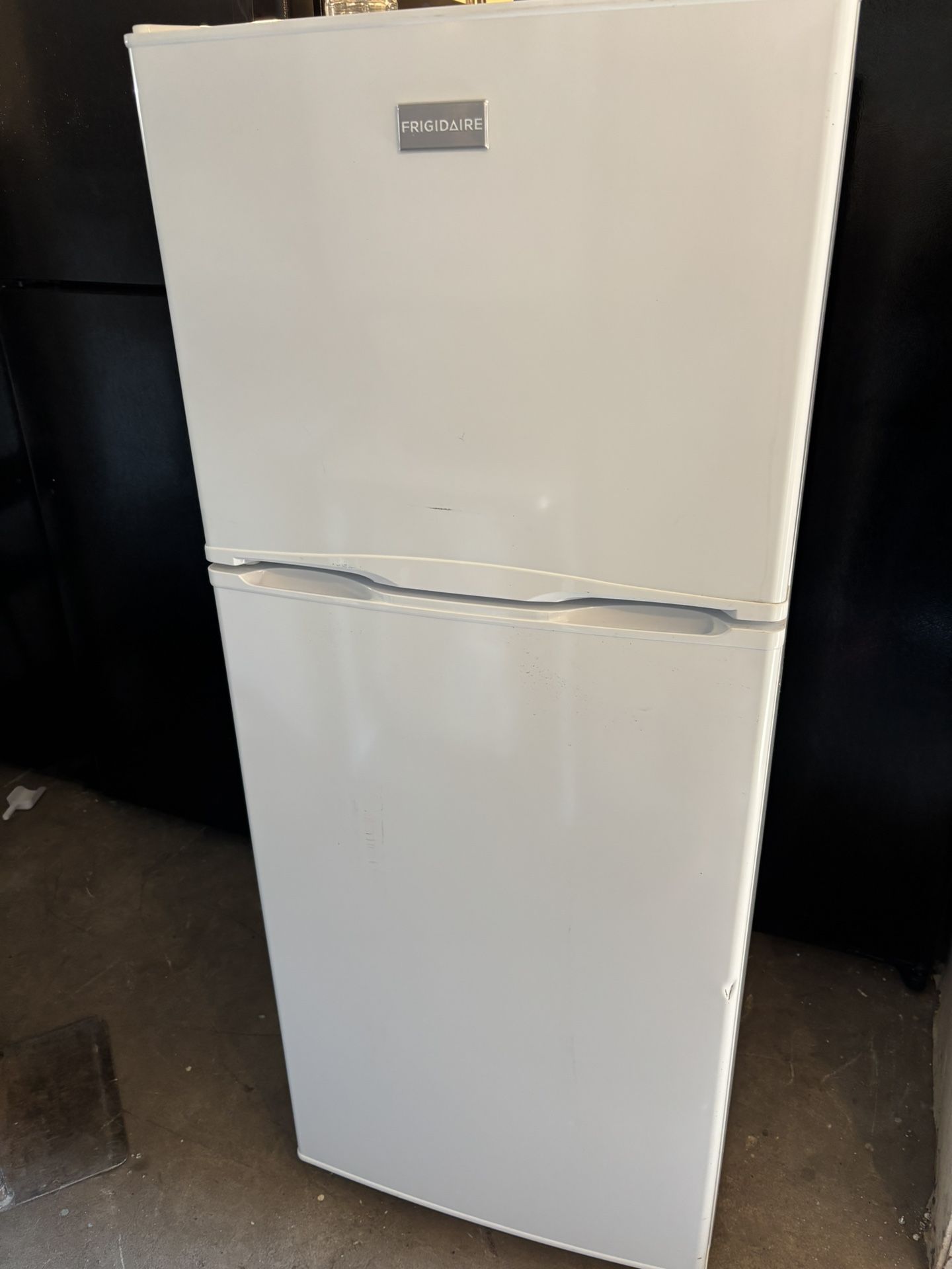 Frigidaire Refrigerator