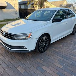 2016 Volkswagen Jetta