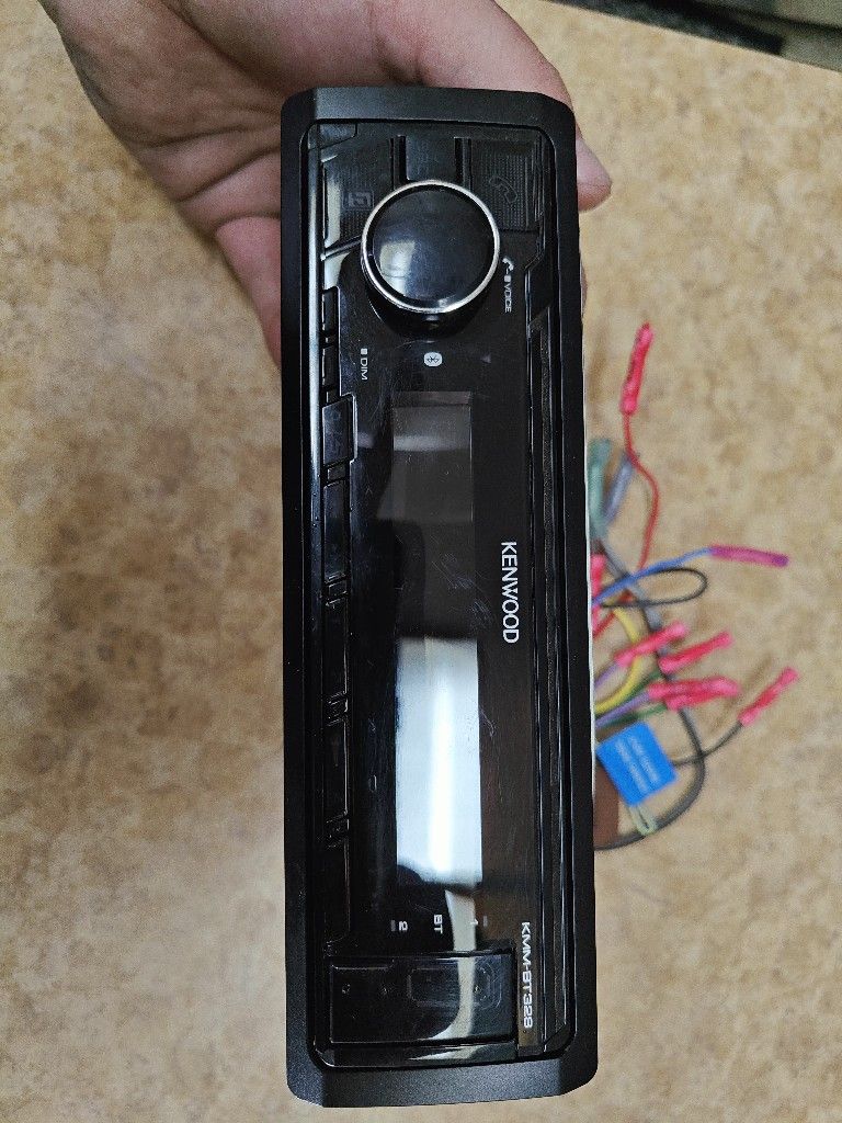 Kenwood KMM-BT328 Car Radio