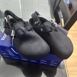 NEW BIRKENSTOCK Size 9