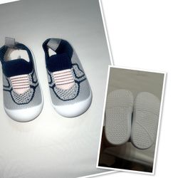 Zapatos Para Los Más Pequeños De La Casa