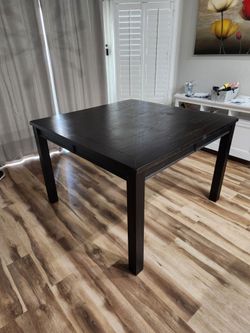 Table and 8 chairs