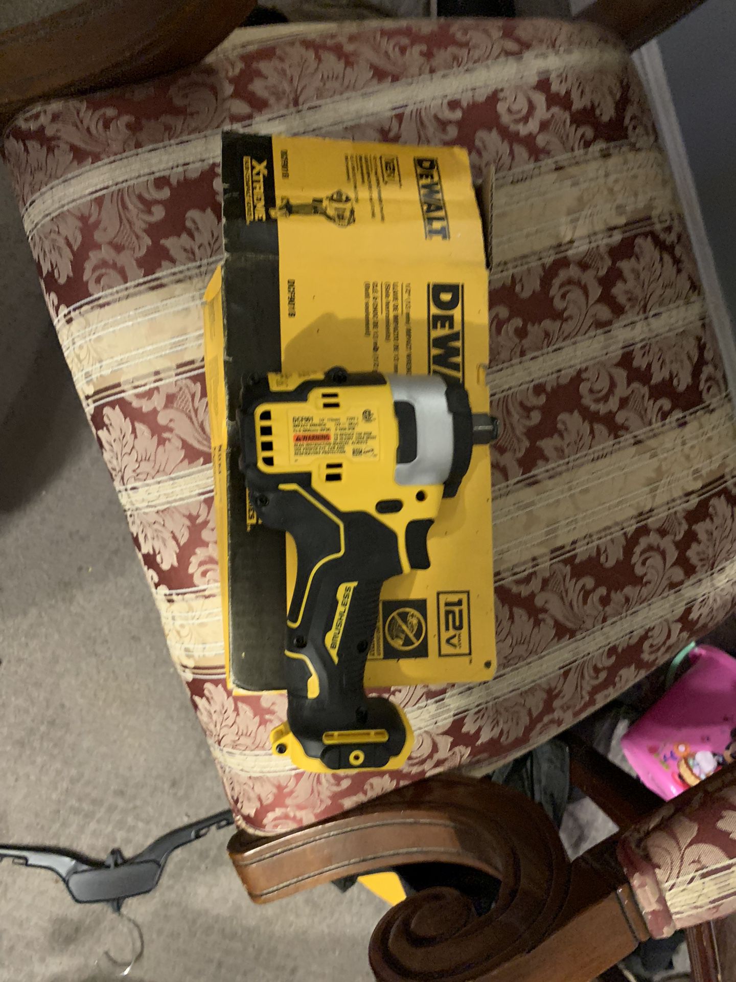 Dewalt Cordless Battery Powered Impact Wrench