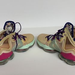 Nike LeBron ‘18 love Letter Shoes 9.5 Men’s 