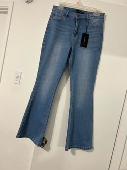 Pantalones de mujer nuevos