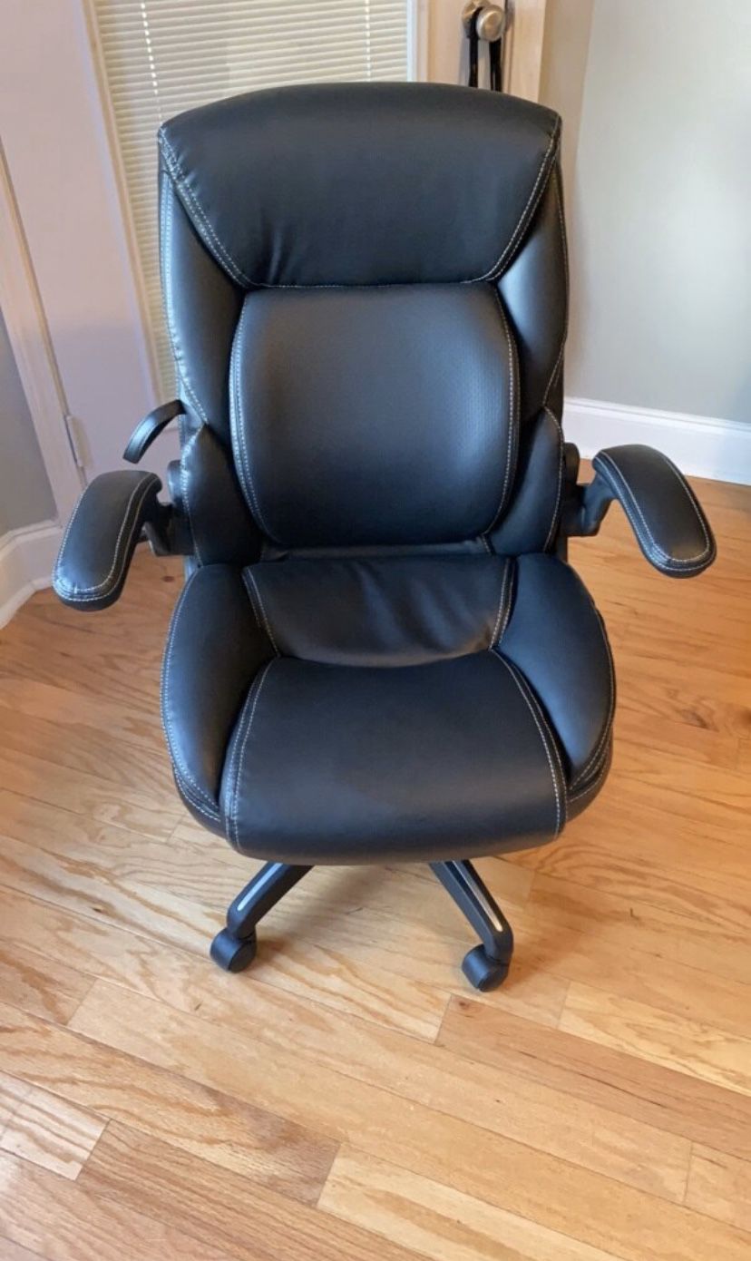 Serta Air Lumbar Leather Office Chair