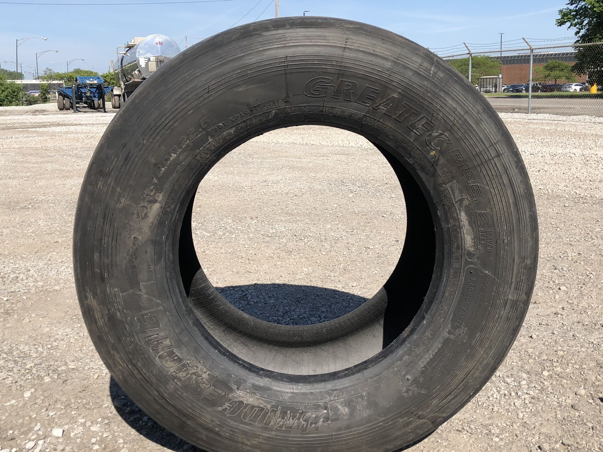 Bridgestone 445/50R22.5 Greatec R135 Trailer tire