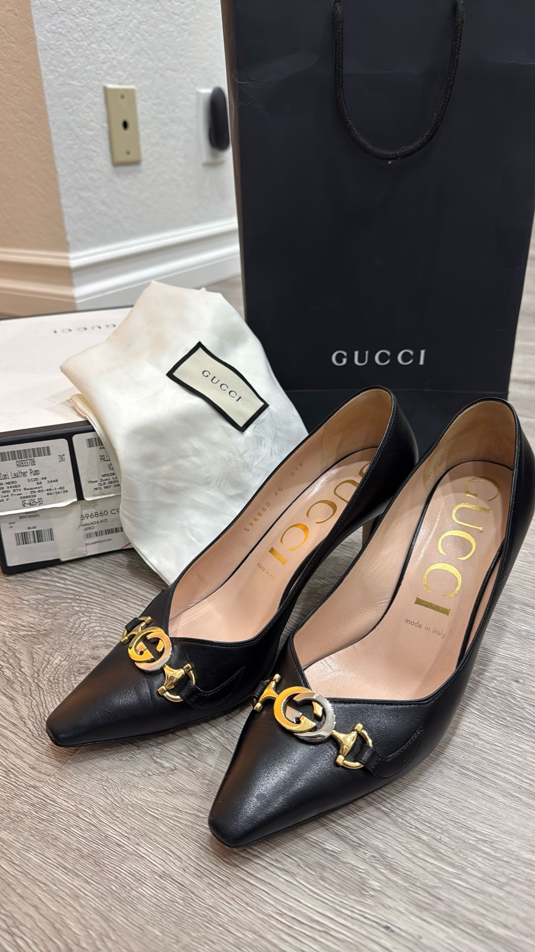 Gucci Zumi Leather Pump